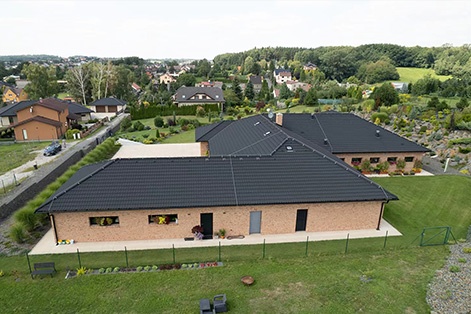 淺談PVC單層瓦和APVC復(fù)合瓦的耐用性問題